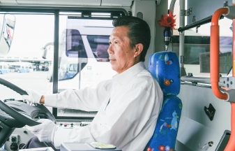 バス運転士の業務風景
